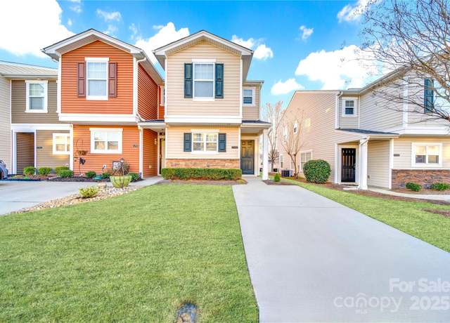 Property at 746 Elders Story Rd, Fort Mill, SC 29708, 2 beds, 2.5 baths