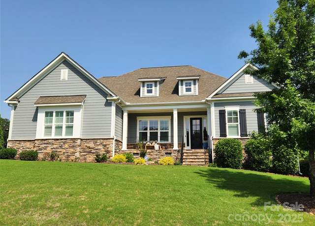 Property at 107 Hillside Cove Ct, Mooresville, NC 28117, 4 beds, 3.5 baths