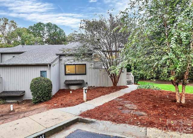 Property at 201 Riverview Ter, Lake Wylie, SC 29710, 4 beds, 3 baths