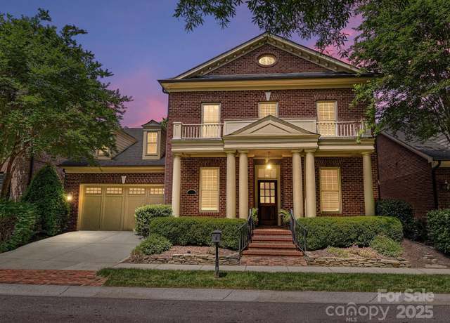 Property at 7011 Conservatory Ln, Charlotte, NC 28210, 5 beds, 3.5 baths