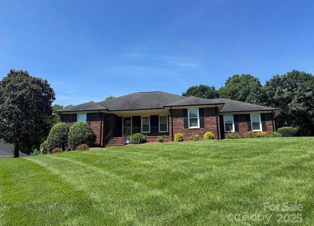 Property at 6339 River Front Dr, Harrisburg, NC 28075, 3 beds, 2 baths