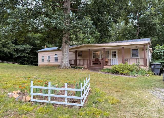 Property at 370 Miracle Dr, Salisbury, NC 28146, 4 beds, 2 baths