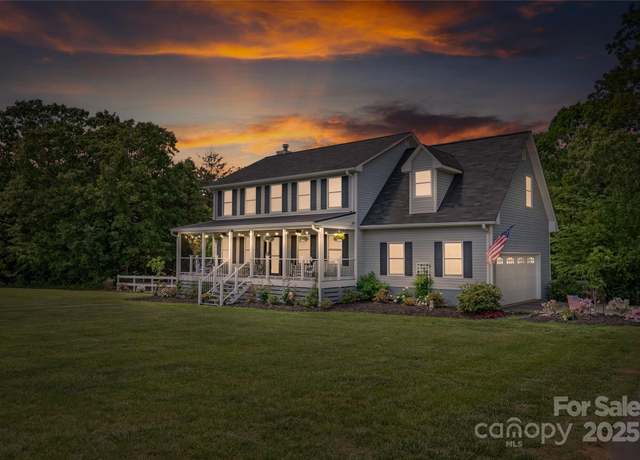 Property at 3929 Wexford Ln, Denver, NC 28037, 4 beds, 3.5 baths