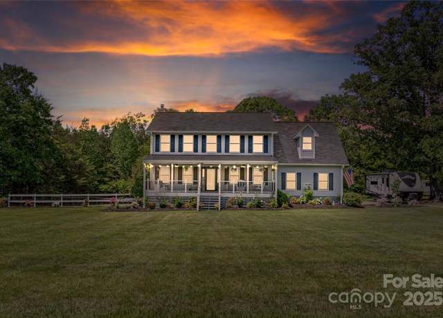 Property at 3929 Wexford Ln, Denver, NC 28037, 4 beds, 3.5 baths