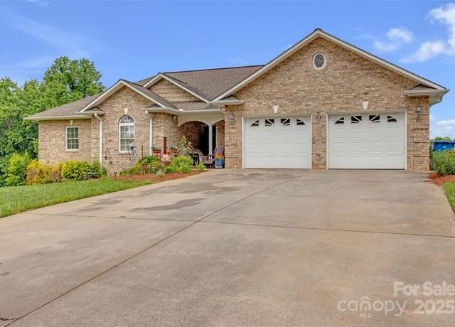 Property at 5507 Land Harbour Dr, Granite Falls, NC 28630, 3 beds, 2 baths