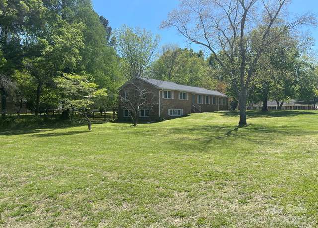 Property at 205 Rudolph Rd, Salisbury, NC 28146, 3 beds, 3 baths