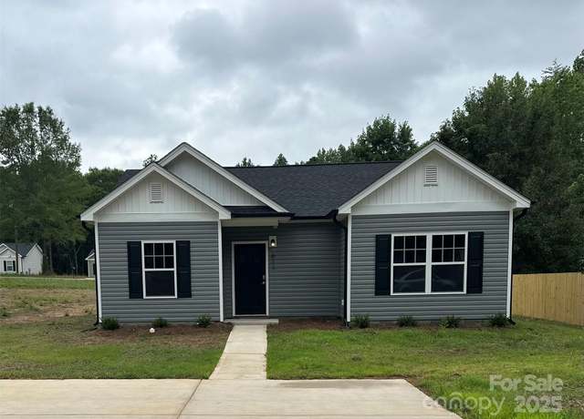 Property at 1256 Perkins St, Gastonia, NC 28054, 3 beds, 2 baths