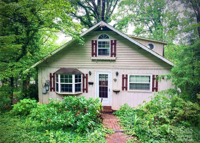 Property at 1300 Riverview Blvd, Lexington, NC 27292, 2 beds, 2.5 baths