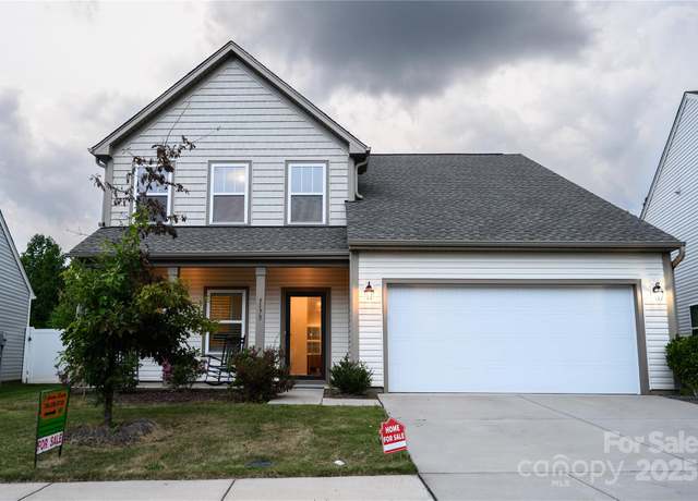 Property at 3173 Pinehills Way, Mount Holly, NC 28120, 4 beds, 2.5 baths