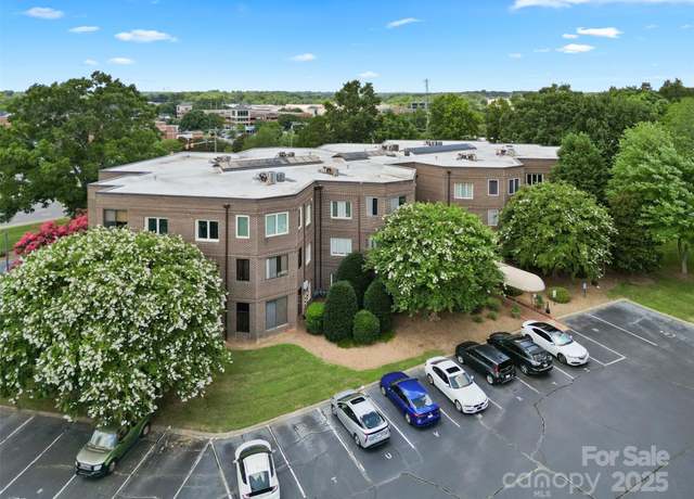 Property at 84 Lake Concord Rd NE, Concord, NC 28025, 3 beds, 2 baths