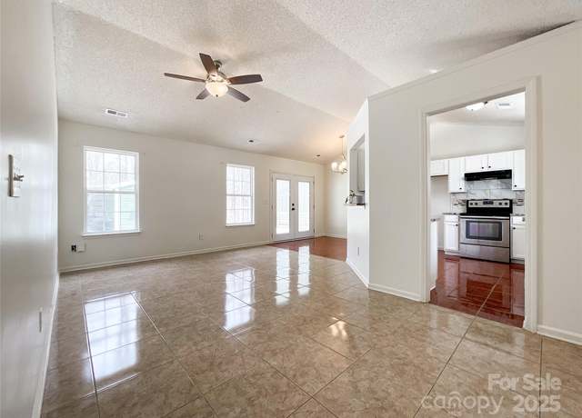 Property at 5610 Stone Bluff Ct, Charlotte, NC 28214, 3 beds, 2 baths