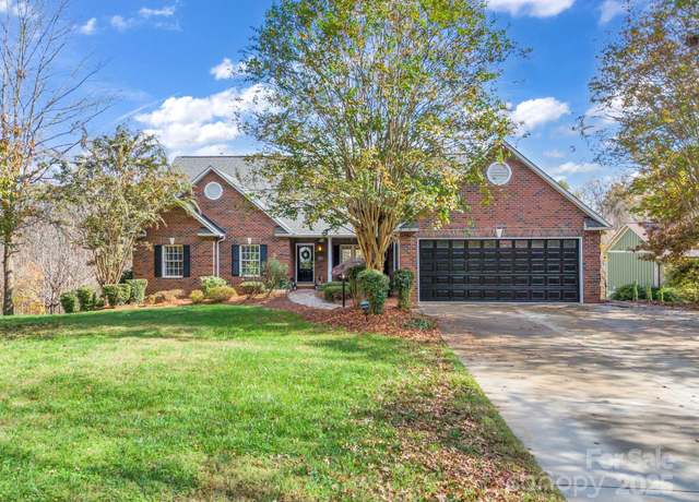 Property at 271 Lockhard Cir, Troutman, NC 28166, 4 beds, 3 baths