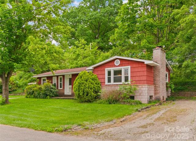 Property at 49 Caring Place Loop, Clyde, NC 28721, 2 beds, 1 bath