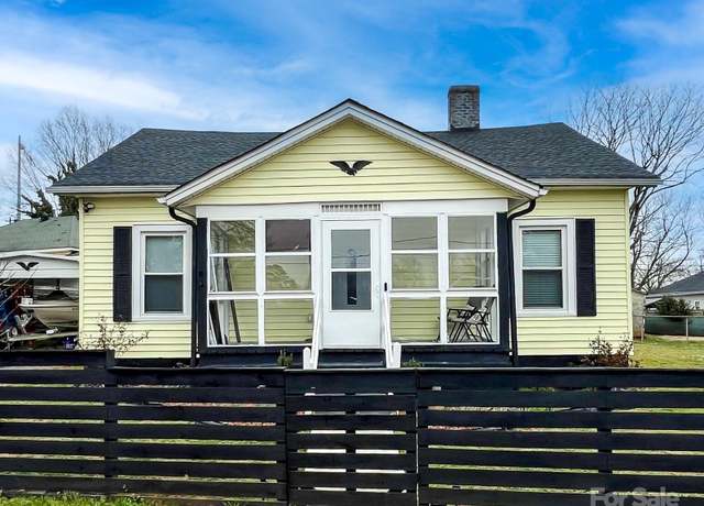 Property at 101 Loya St, Mount Holly, NC 28120, 2 beds, 2 baths