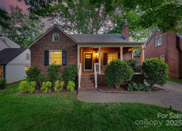 Property at 2124 Chambwood Dr, Charlotte, NC 28205, 3 beds, 2 baths