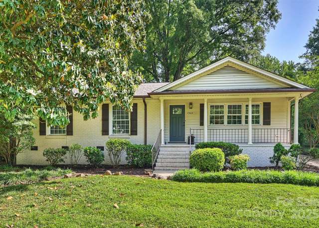 Property at 1522 Barberry Ct, Charlotte, NC 28211, 3 beds, 2 baths
