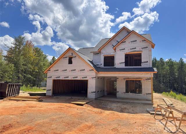 Property at 3065 Meadowcrest Dr #25, Clover, SC 29710, 5 beds, 4 baths