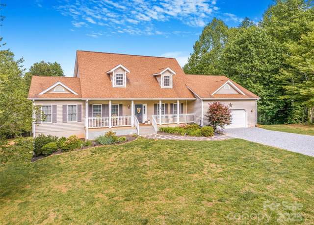 Property at 121 W Ashe Bridge Rd W, Marion, NC 28752, 3 beds, 3 baths