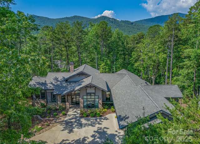 Property at 3 Nestlewood Dr, Arden, NC 28704, 4 beds, 4.5 baths