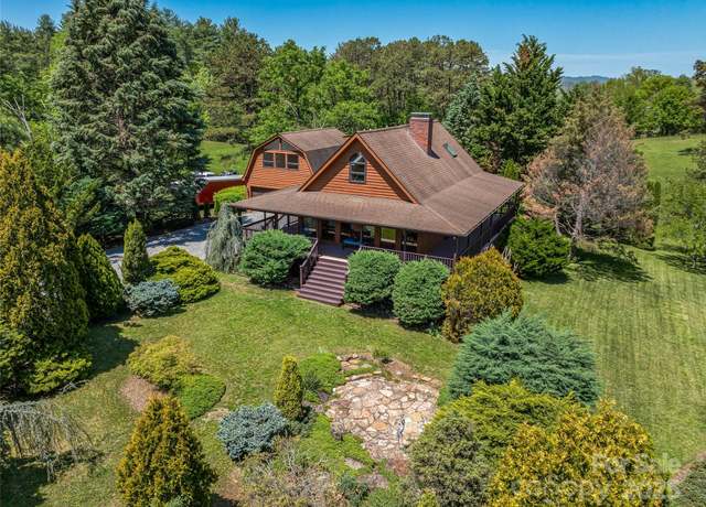 Property at 7 Hope Ln, Weaverville, NC 28787, 3 beds, 3 baths