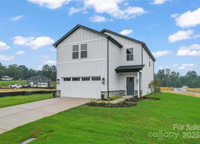 Property at 3015 Swallowtail Ln, Kannapolis, NC 28083, 4 beds, 2.5 baths
