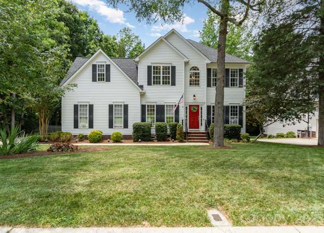 Property at 11624 Crossroads Pl, Concord, NC 28025, 4 beds, 2.5 baths