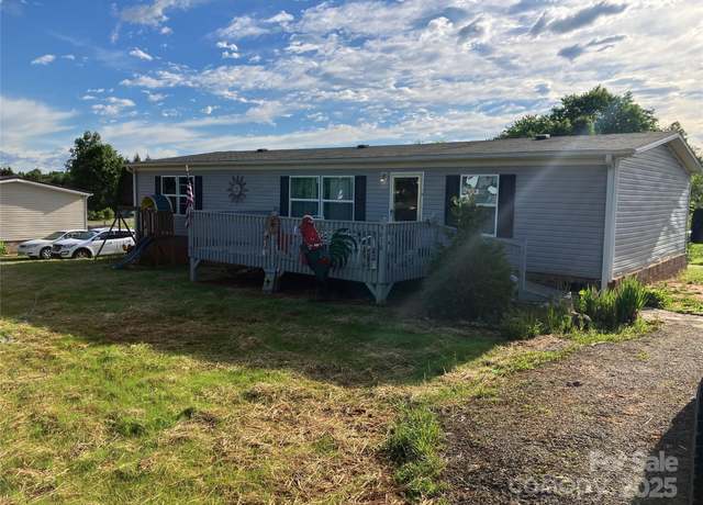 Property at 3610 Cameo Ln #21, Lenoir, NC 28645, 3 beds, 2 baths
