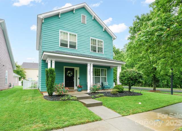 Property at 7931 Baylis Dr, Huntersville, NC 28078, 3 beds, 2.5 baths
