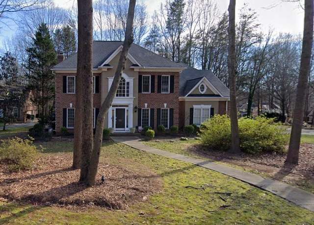 Property at 3602 Newchurch Cir, Charlotte, NC 28269, 5 beds, 3.5 baths