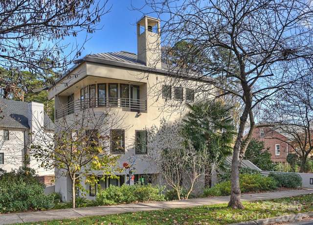 Property at 1401 Scotland Ave, Charlotte, NC 28207, 2 beds, 2.5 baths