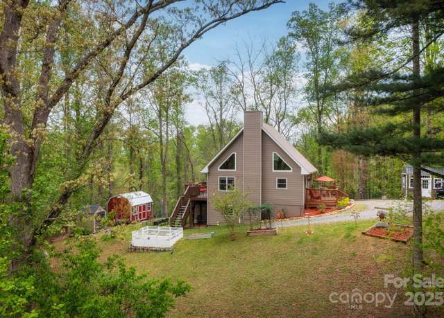 Property at 69 Heslar Way, Marshall, NC 28753, 3 beds, 2 baths