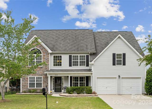 Property at 2028 Covered Bridge Ct, Rock Hill, SC 29732, 4 beds, 3 baths