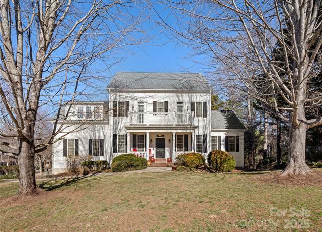 Property at 29 White Ash Dr, Asheville, NC 28803, 4 beds, 2.5 baths