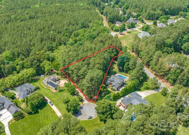 Property at 9207 Belle Pines Ct, Sherrills Ford, NC 28673