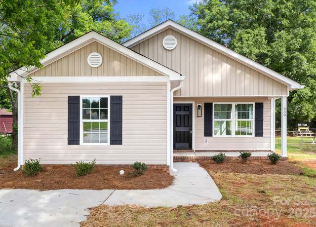 Property at 939 Stonewall Ave S, Rock Hill, SC 29730, 4 beds, 2 baths