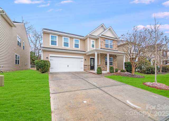 Property at 2679 Southern Trace Dr, Waxhaw, NC 28173, 5 beds, 3 baths