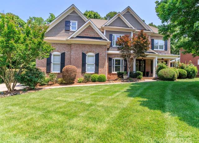 Property at 5321 Kathryn Blair Ln, Charlotte, NC 28226, 4 beds, 4.5 baths