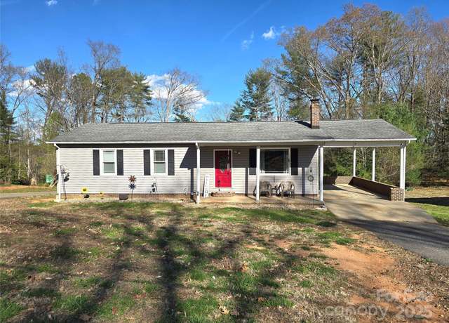Property at 118 Sherwood Dr, Morganton, NC 28655, 3 beds, 1 bath