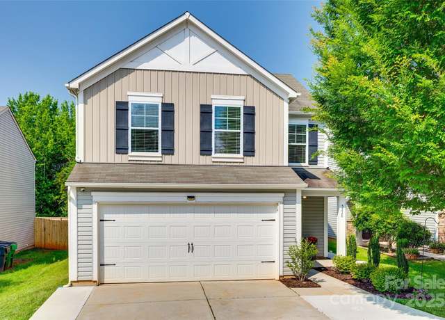 Property at 5228 Tomsie Efird Ln, Charlotte, NC 28269, 4 beds, 2.5 baths