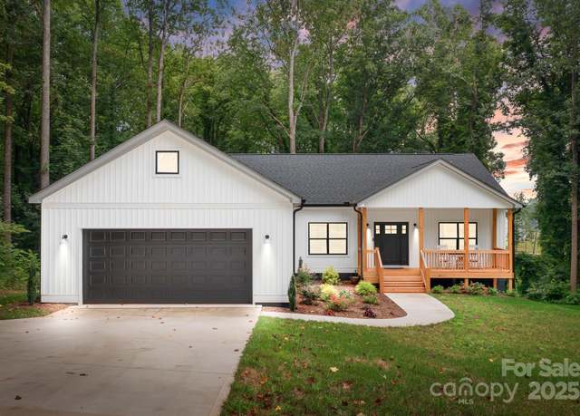 Property at 428 Florence Cir #39, Statesville, NC 28625, 3 beds, 2 baths