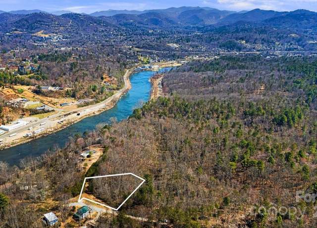 Property at 151 Richmond Ridge Rd, Asheville, NC 28806