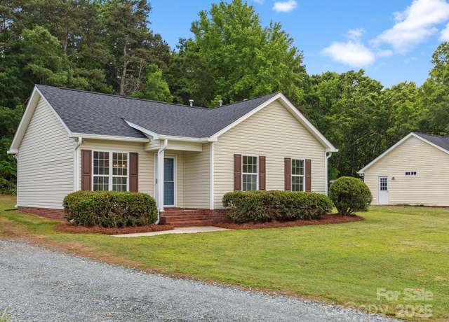 Property at 6022 Windsong Way, Wingate, NC 28174, 3 beds, 2 baths