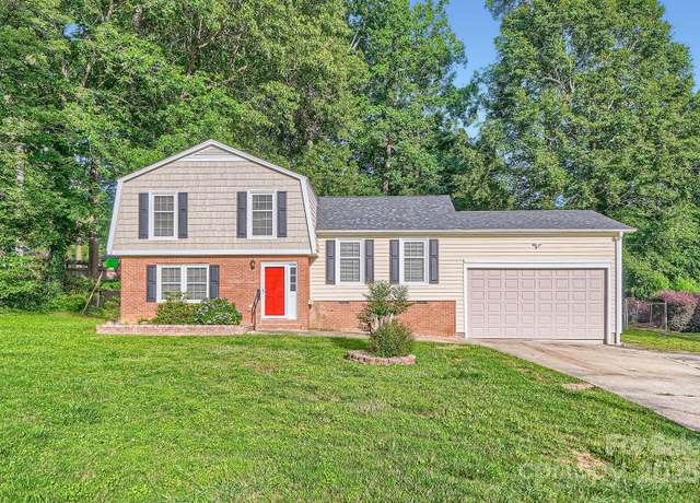 Property at 1506 Union New Hope Rd, Gastonia, NC 28056, 3 beds, 2 baths