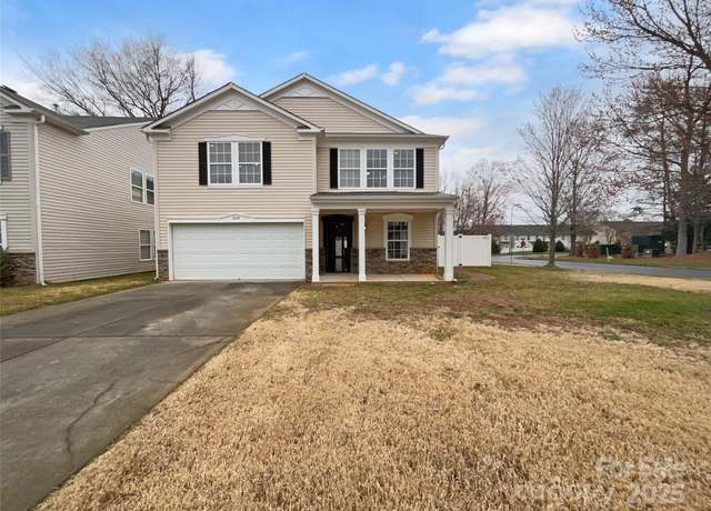 Property at 2006 Durand Rd, Fort Mill, SC 29715, 5 beds, 3.5 baths