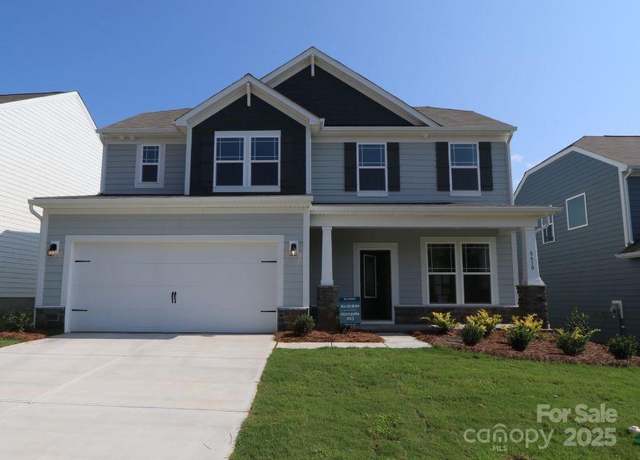 Property at 8610 Acadia Pkwy, Sherrills Ford, NC 28673, 3 beds, 2.5 baths