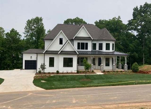 Property at 609 Waterton Trl, Belmont, NC 28012, 5 beds, 4 baths
