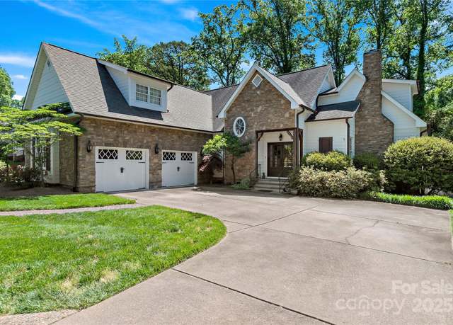 Property at 3460 Scarsborough Dr, Winston Salem, NC 27104, 3 beds, 3 baths