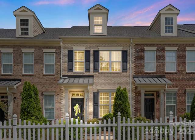 Property at 4313 Courtly Ln, Belmont, NC 28012, 2 beds, 2.5 baths