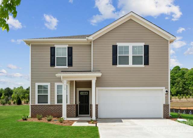 Property at 719 Olde England Dr, Lincolnton, NC 28092, 4 beds, 2.5 baths