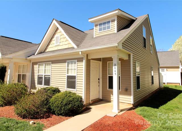 Property at 2043 Shady Pond Dr, Clover, SC 29710, 3 beds, 2 baths